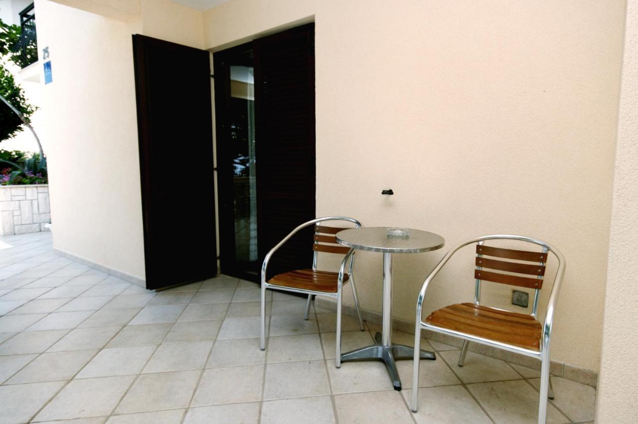 Apartments With A Parking Space Novi Vinodolski - 5593 Exterior foto